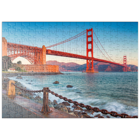 puzzleplate Golden Gate Bridge im Sonnenaufgang - San Francisco, Kalifornien, USA 200 Puzzle