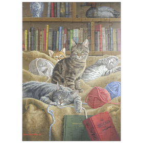 Darstellung des Puzzle Motivs Verspielte Katzen in der Bibliothek - Puzzleteile: 100