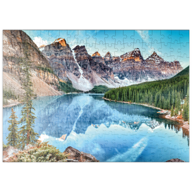 Darstellung des Puzzle Motivs Moraine Lake - Panorama im Banff National Park, Alberta, Kanada - Puzzleteile: 200