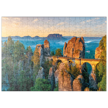 puzzleplate Sonnenaufgang an der Bastei in der Sächsischen Schweiz, Sachsen, Deutschland 200 Puzzle