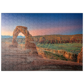 Darstellung des Puzzle Motivs Delicate Arch im Arches-Nationalpark – Utahs Naturwunder - Puzzleteile: 200