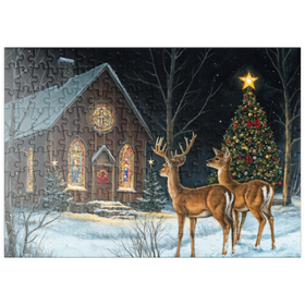 Darstellung des Puzzle Motivs Hirsch bei verschneiter Kirche mit Weihnachtsbaum - Puzzleteile: 200