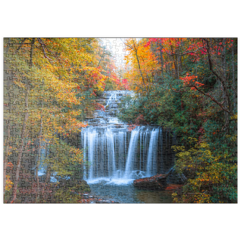 Darstellung des Puzzle Motivs Herbstlicher Wasserfall, umgeben von buntem Laub puzzleplate Autumn Waterfall Surrounded by Vibrant Foliage 500 Puzzle