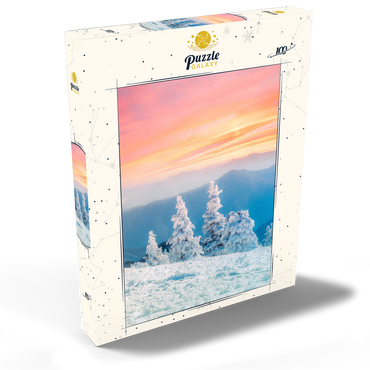 Darstellung des Puzzle Motivs Snow-Covered Trees at Sunset in Winter Mountains 100 Puzzle Schachtel Ansicht2