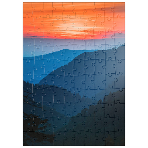 Darstellung des Puzzle Motivs Sonnenuntergang über geschichteten Gebirgsketten puzzleplate Sunset Over Layered Mountain Ranges 100 Puzzle