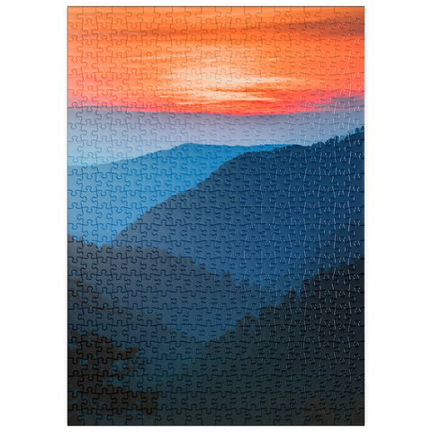 Darstellung des Puzzle Motivs Sonnenuntergang über geschichteten Gebirgsketten puzzleplate Sunset Over Layered Mountain Ranges 500 Puzzle