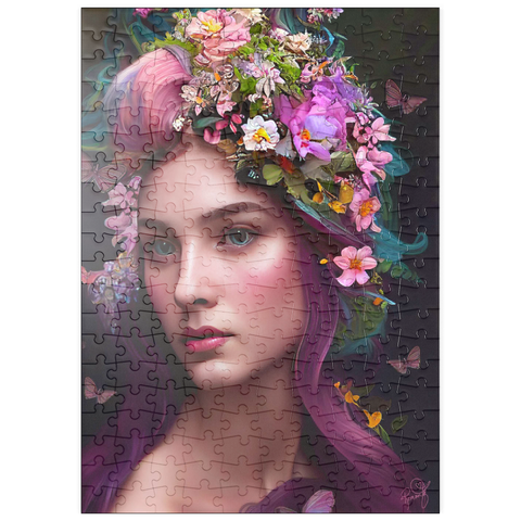 Darstellung des Puzzle Motivs Elegante Frau mit Blumenkranz und Schmetterlingsakzenten puzzleplate Elegant Woman with Floral Crown and Butterfly Accents 200 Puzzle
