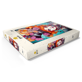 Alternative Darstellung des Puzzle-Motivs Verspielte Frau mit gestreiftem Zylinderhut und floralen Akzenten – Puzzleteile: 200