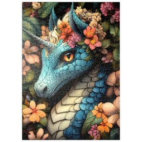 Darstellung des Puzzle Motivs Majestätischer blauer Drache mit Blumenkrone in einem Fantasiewald - Puzzleteile: 500
