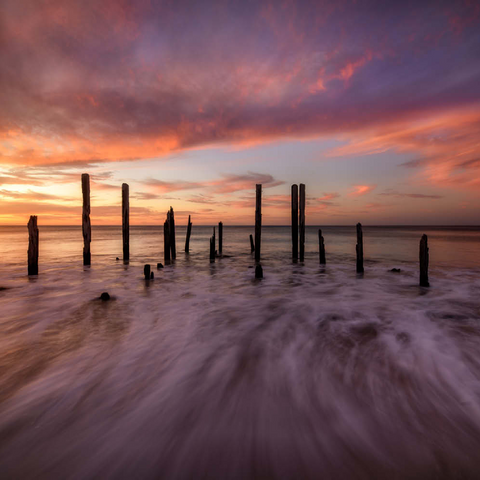 Darstellung des Puzzle Motivs Ruinen des Hafens von Port Willunga bei Sonnenuntergang Port Willunga Jetty Ruins at Sunset 200 Puzzle 3D Modell