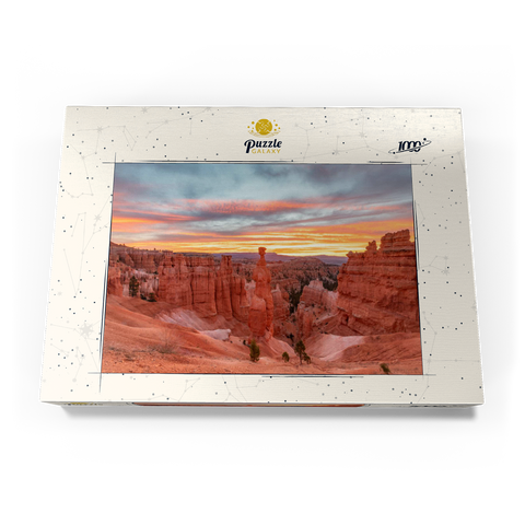 Darstellung des Puzzle Motivs Thors Hammer bei Sonnenaufgang, Bryce Canyon Nationalpark Thor's Hammer at Sunrise, Bryce Canyon National Park 1000 Puzzle Schachtel Ansicht3