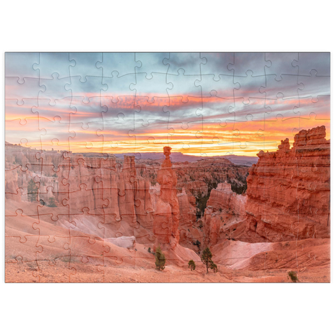 Darstellung des Puzzle Motivs Thors Hammer bei Sonnenaufgang, Bryce Canyon Nationalpark puzzleplate Thor's Hammer at Sunrise, Bryce Canyon National Park 100 Puzzle