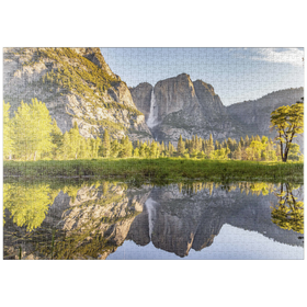 Darstellung des Puzzle-Motivs Spiegelung der Yosemite-Wasserfälle im Frühling – Puzzleteile: 1000