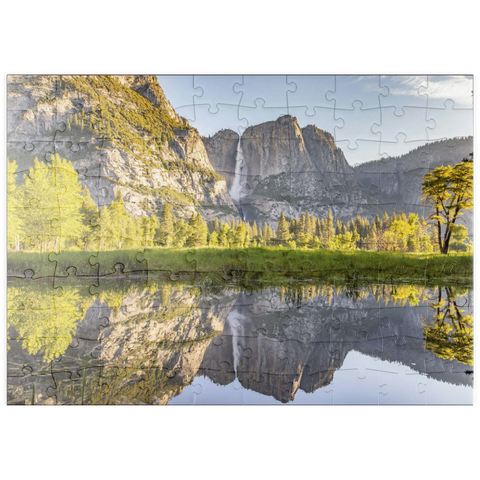 Darstellung des Puzzle Motivs Spiegelung der Yosemite-Wasserfälle im Frühling puzzleplate Yosemite Falls Reflection in Spring 100 Puzzle