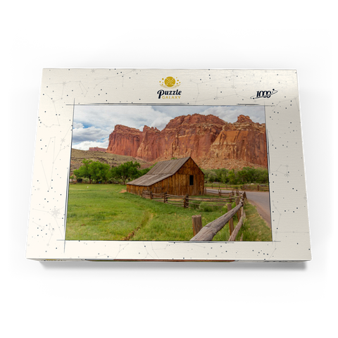 Darstellung des Puzzle Motivs Rustikale Scheune im Capitol Reef Nationalpark Rustic Barn in Capitol Reef National Park 1000 Puzzle Schachtel Ansicht3