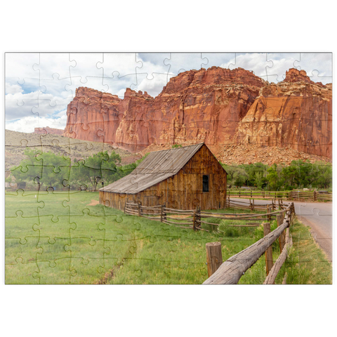 Darstellung des Puzzle Motivs Rustikale Scheune im Capitol Reef Nationalpark puzzleplate Rustic Barn in Capitol Reef National Park 100 Puzzle
