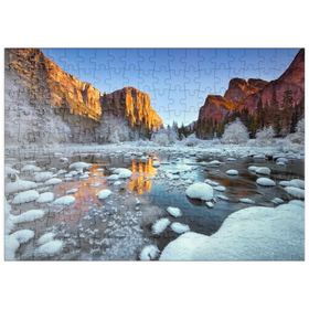 Darstellung des Puzzle-Motivs Yosemite-Sonnenaufgang im Winter mit schneebedecktem Fluss – Puzzleteile: 200