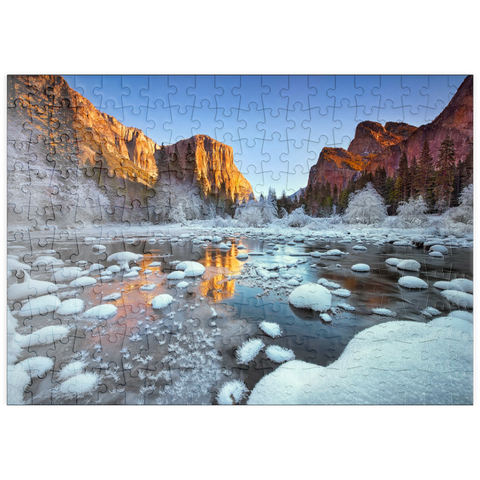 Darstellung des Puzzle Motivs Yosemite-Sonnenaufgang im Winter mit schneebedecktem Fluss puzzleplate Yosemite Winter Sunrise with Snow-Covered River 200 Puzzle