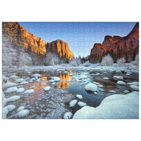 Darstellung des Puzzle Motivs Yosemite-Sonnenaufgang im Winter mit schneebedecktem Fluss puzzleplate Yosemite Winter Sunrise with Snow-Covered River 500 Puzzle