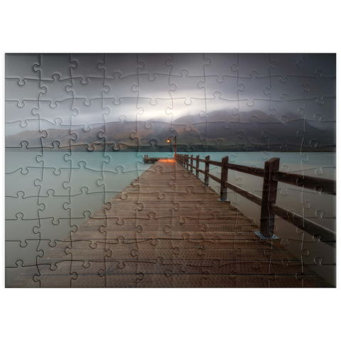 Darstellung des Puzzle Motivs Glenorchy Wharf – Stimmungsvolle Dämmerung über dem Lake Wakatipu puzzleplate Glenorchy Wharf – Moody Twilight over Lake Wakatipu 100 Puzzle