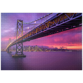Darstellung des Puzzle-Motivs San Francisco Bay Bridge bei Sonnenuntergang – Blick auf die Lichter der Stadt – Puzzleteile: 1000
