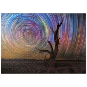 Darstellung des Puzzle-Motivs Bunte Sternspuren über einem kahlen Baum – Spirale am Nachthimmel – Puzzleteile: 1000