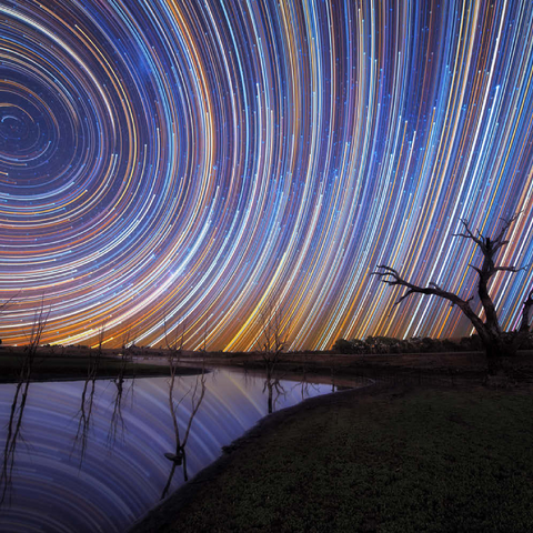 Darstellung des Puzzle Motivs Australische Sternspuren über einer sich spiegelnden Landschaft Australian Star Trails Over Reflected Landscape 100 Puzzle 3D Modell