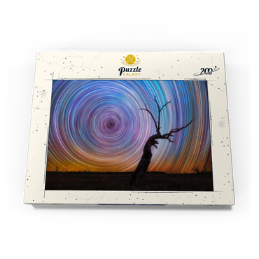 Darstellung des Puzzle Motivs Vibrant Star Trails Over Australian Outback Tree 200 Puzzle Schachtel Ansicht3