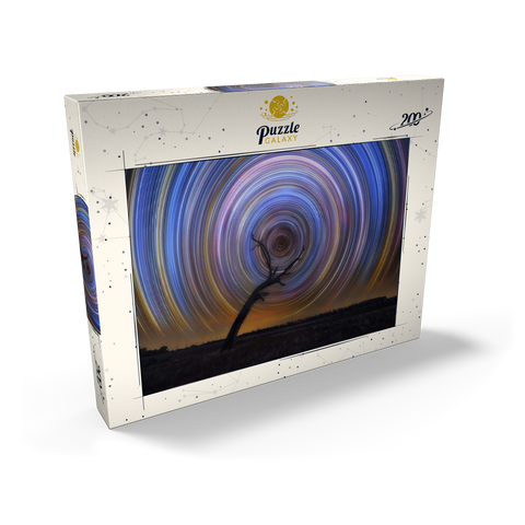Darstellung des Puzzle Motivs Star Trail Spiral Over Lone Outback Tree Star Trail Spiral Over Lone Outback Tree 200 Puzzle Schachtel Ansicht2