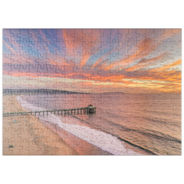 Darstellung des Puzzle Motivs puzzleplate Manhattan Beach Pier Sunset Glow California 200 Puzzle