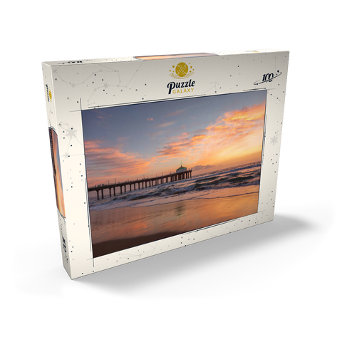 Darstellung des Puzzle Motivs Manhattan Beach Pier bei Sonnenuntergang mit Weihnachtsbeleuchtung Manhattan Beach Pier at Sunset with Holiday Lights 100 Puzzle Schachtel Ansicht2