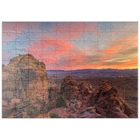 Darstellung des Puzzle Motivs Snow Canyon Red Rocks bei Sonnenuntergang, Utah - Puzzleteile: 100