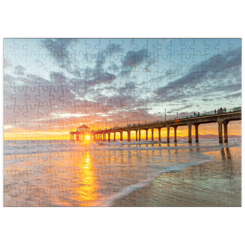 Darstellung des Puzzle Motivs Sonnenuntergang am Manhattan Beach Pier puzzleplate Manhattan Beach Pier Sunset Glow 200 Puzzle