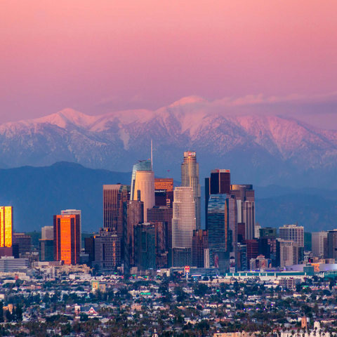 Darstellung des Puzzle Motivs Skyline von Los Angeles bei Sonnenuntergang mit schneebedeckten Bergen Los Angeles Skyline at Sunset with Snowy Mountains 1000 Puzzle 3D Modell