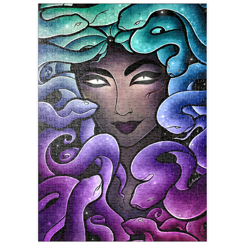 Darstellung des Puzzle Motivs Medusa-Buntglasfenster - Mandie Manzano puzzleplate Medusa Stained Glass 500 Puzzle
