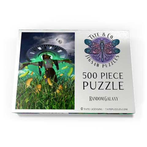 Darstellung des Puzzle Motivs UFO Scarecrow in Corn Field - Random Galaxy UFO Scarecrow in Corn Field - Random Galaxy 500 Puzzle Schachtel Ansicht3
