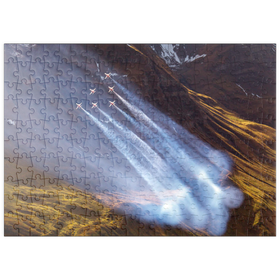 Darstellung des Puzzle Motivs Swiss Patrol, Northrop F-5E Tiger II - Puzzleteile: 200