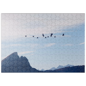 Darstellung des Puzzle Motivs Hubschrauberformation - Puzzleteile: 200