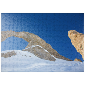 Darstellung des Puzzle Motivs L'Aiguille Percée - Puzzleteile: 200