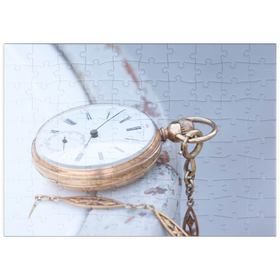 Darstellung des Puzzle Motivs Winding Watch - Puzzleteile: 100