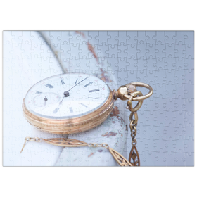 Darstellung des Puzzle Motivs Winding Watch - Puzzleteile: 200