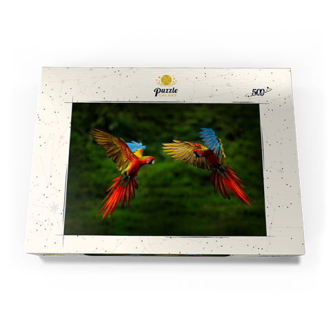 Papageien im Wald, Papagei fliegt in dunkelgrüner Vegetation 500 Puzzle Schachtel Ansicht3