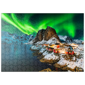 Darstellung des Puzzle-Motivs Aurora Borealis über Hamnoy in Norwegen – Puzzleteile: 200