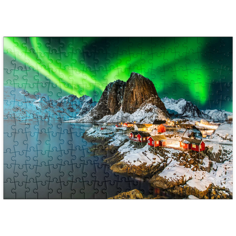 puzzleplate Aurora borealis über Hamnoy in Norwegen 200 Puzzle