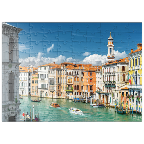 puzzleplate Canale Grande mit bunten Fassaden der alten mittelalterlichen Häuser vor der Rialto-Brücke in Venedig, Italien 100 Puzzle