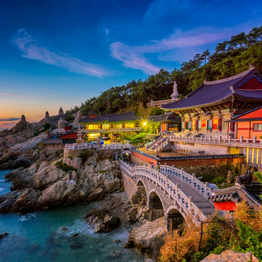 Schöner Sonnenaufgang Haedong Yongongs Temple Busan, Korea 100 Puzzle 3D Modell