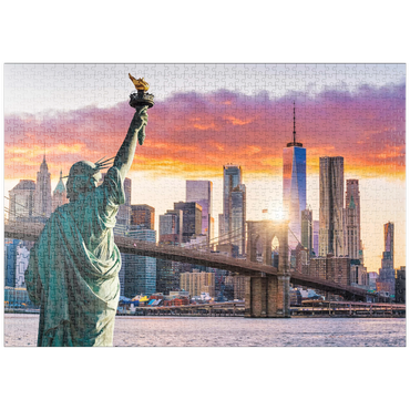 puzzleplate Freiheitsstatue und New Yorker Stadtsilhouette bei Sonnenuntergang, USA 1000 Puzzle