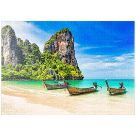 Darstellung des Puzzle-Motivs Thailändisches Longtailboot am Sandstrand Railay Beach in der Provinz Krabi, Thailand – Puzzleteile: 1000