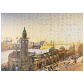 Darstellung des Puzzle Motivs Hamburg St. Pauli Landungsbrücken bei Sonnenuntergang, Deutschland - Puzzleteile: 200
