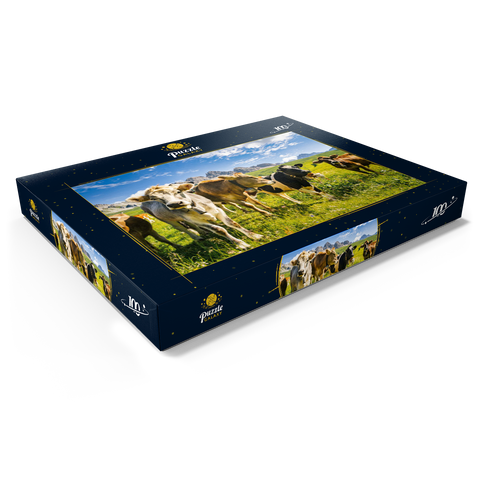 Kühe vor einer Idyllischen Alpen-Landschaft 100 Puzzle Schachtel Ansicht1